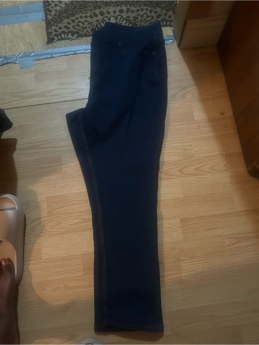 Adrienne Vittadini Navy Stretch Pull-On Jeggings